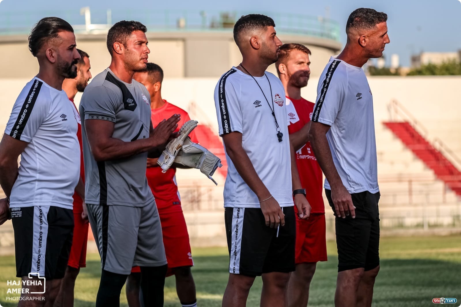 הצוות המקצועי (אמיר חאג' יחיא)